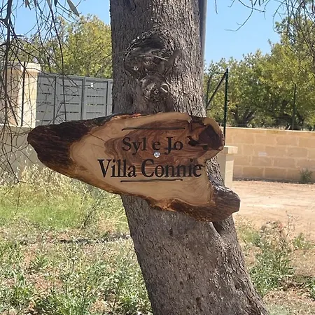 Villa Connie Serranova