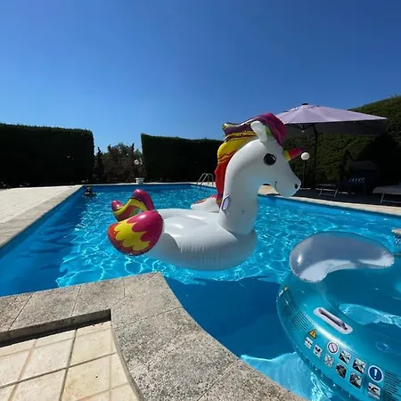 Villa Connie Serranova