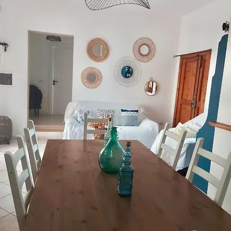 Connie Villa Serranova